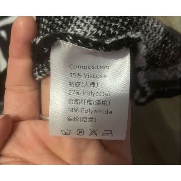 Miss Morandi Zebra Black and White Long Sleeve Dress Soft New - Picture 6 of 6